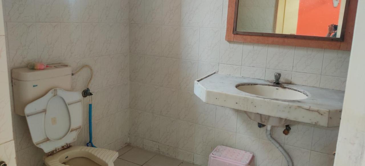 Holiday Cottage Inn, Sinhagad Fort Hotel 2*